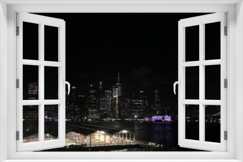 Fototapeta Naklejka Na Ścianę Okno 3D - From Brooklyn overviewing NY city lights.