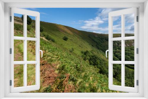 Fototapeta Naklejka Na Ścianę Okno 3D - Landscape photo of the Doone valley in Exmoor