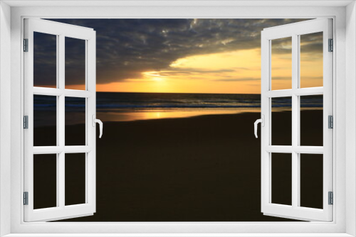 Fototapeta Naklejka Na Ścianę Okno 3D - View on a sunset on a beach in the Cap Ferret