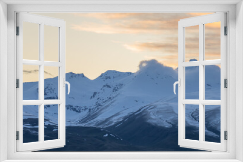 Fototapeta Naklejka Na Ścianę Okno 3D - Cloud covered snowy mountains, natural scene