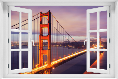 Fototapeta Naklejka Na Ścianę Okno 3D - The Golden Gate Bridge by night