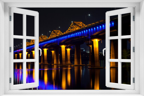 Fototapeta Naklejka Na Ścianę Okno 3D - View of the bridge in the night
