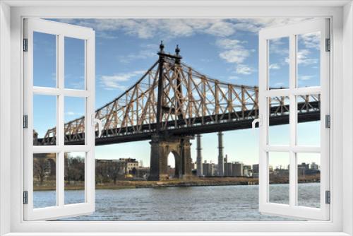 Fototapeta Naklejka Na Ścianę Okno 3D - Roosevelt Island Bridge, New York