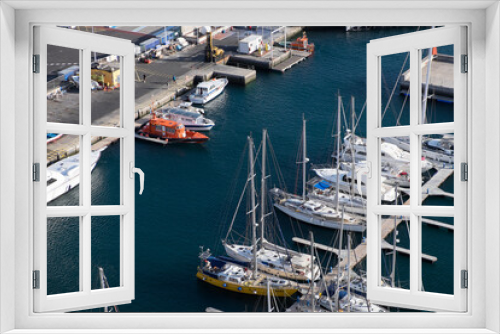 Fototapeta Naklejka Na Ścianę Okno 3D - Vista aérea de la Marina en el puerto de San Sebastián de La Gomera, islas Canarias