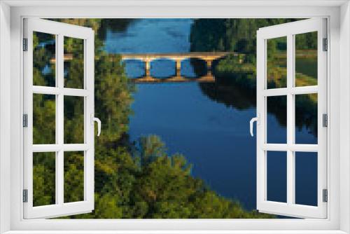 Fototapeta Naklejka Na Ścianę Okno 3D - medieval bridge over the Dordogne river