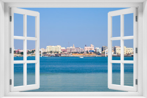 Fototapeta Naklejka Na Ścianę Okno 3D - Coastal cityscape of Muharraq, Bahrain