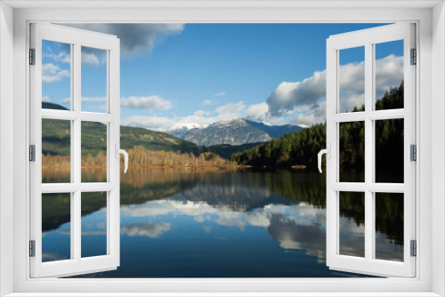 Fototapeta Naklejka Na Ścianę Okno 3D - mountain reflection in lake canada