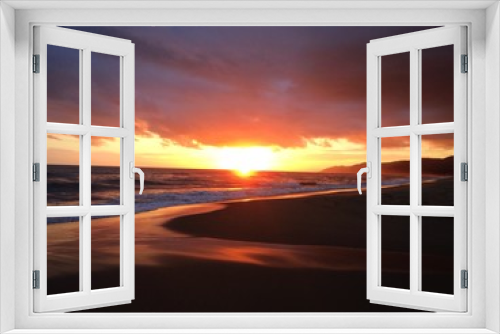Fototapeta Naklejka Na Ścianę Okno 3D - evening sunset