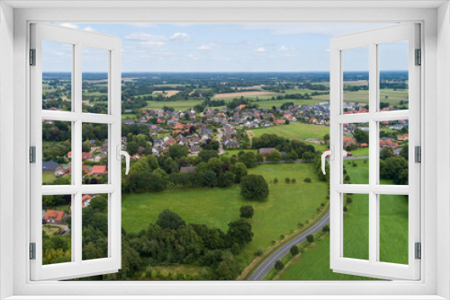 Fototapeta Naklejka Na Ścianę Okno 3D - Siedlung oder Dorf in Deutschland aus der Luft