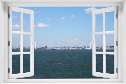 Fototapeta Naklejka Na Ścianę Okno 3D - New York City by Sea 7