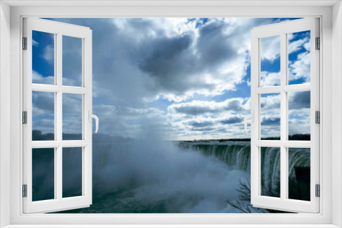 Fototapeta Naklejka Na Ścianę Okno 3D - Niagara Falls, Ontario, Canada. Niagara Falls is the largest waterfall in the world. Beautiful view fro the ground near waterfall
