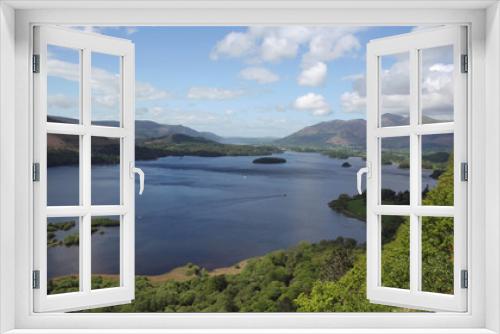Fototapeta Naklejka Na Ścianę Okno 3D - view across lake to keswick,uk