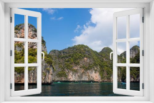 Fototapeta Naklejka Na Ścianę Okno 3D - Island of Phi Phi Leh in Thailand