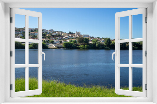 Fototapeta Naklejka Na Ścianę Okno 3D - View from Tancos, across Tagus river, to Arrepiado