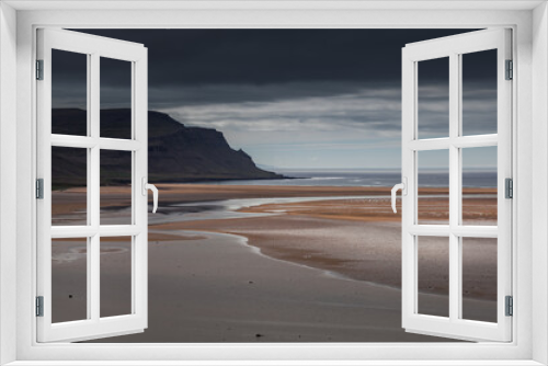 Fototapeta Naklejka Na Ścianę Okno 3D - Beautiful Landscapes and Seascapes of Iceland
