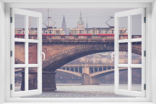 Fototapeta Naklejka Na Ścianę Okno 3D - Prague tram