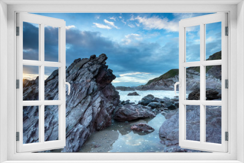Fototapeta Naklejka Na Ścianę Okno 3D - Rugged Cornwall Coast