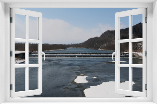 Fototapeta Naklejka Na Ścianę Okno 3D - 冬の川