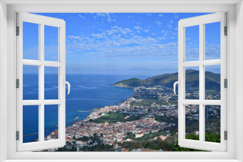 Fototapeta Naklejka Na Ścianę Okno 3D - The town of Castellabate in Campania, Italy.