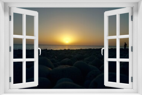 Fototapeta Naklejka Na Ścianę Okno 3D - sunset near the ocean and sand beach of madeira island