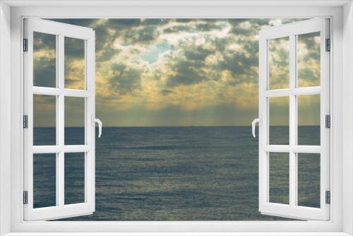 Fototapeta Naklejka Na Ścianę Okno 3D - sea ​​in sunlight