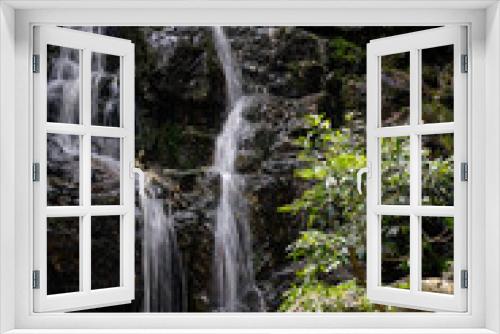 Fototapeta Naklejka Na Ścianę Okno 3D - Rocky waterfall