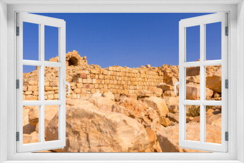 Fototapeta Naklejka Na Ścianę Okno 3D - Ruins of crusaders Shobak Castle, Jordan