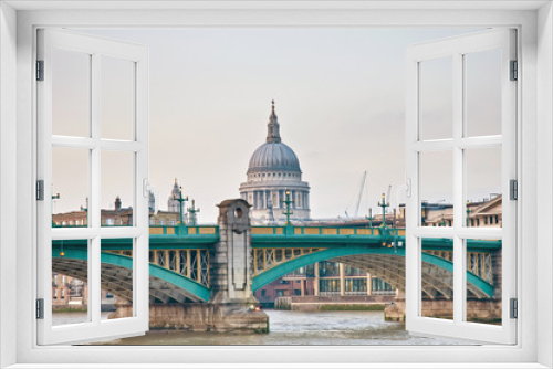 Fototapeta Naklejka Na Ścianę Okno 3D - Blackfriars Bridge at London, England