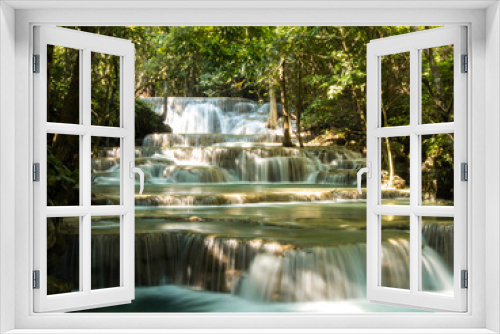 Fototapeta Naklejka Na Ścianę Okno 3D - Waterfall at Huay Mae Khamin National Park, Thailand