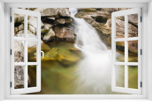 Fototapeta Naklejka Na Ścianę Okno 3D - Wodospad w strumieniu Studeny potok w Wysokich  Tatra, Słowacja