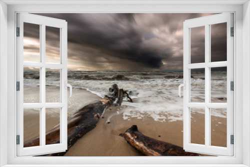 Fototapeta Naklejka Na Ścianę Okno 3D - Wzburzone morze jesiennym sztormem