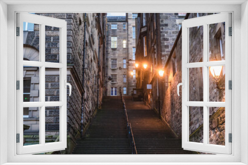 Fototapeta Naklejka Na Ścianę Okno 3D - Warriston Close stairs in historic part of Edinburgh, Scotland, UK