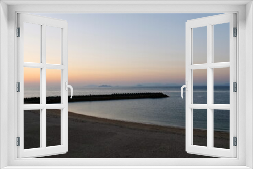 Fototapeta Naklejka Na Ścianę Okno 3D - 日暮れの海岸