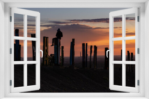 Fototapeta Naklejka Na Ścianę Okno 3D - Halde Haniel in den Abendstunden