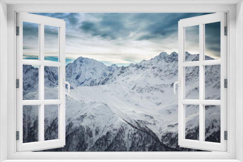 Fototapeta Naklejka Na Ścianę Okno 3D - Beautiful view from Grossglockner-Heiligenblut ski resort