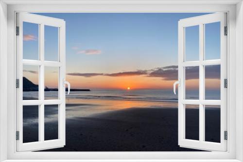 Fototapeta Naklejka Na Ścianę Okno 3D - Morning sun at Scarborough Beach
