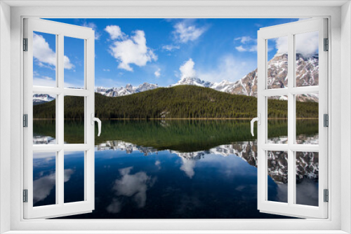 Fototapeta Naklejka Na Ścianę Okno 3D - Summer landscape in Jasper National Park, Canada