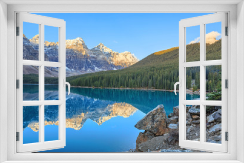 Fototapeta Naklejka Na Ścianę Okno 3D - Moraine Lake