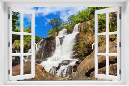 Fototapeta Naklejka Na Ścianę Okno 3D - Mae Klang waterfall, Doi Inthanon national park, Chiang Mai, Tha