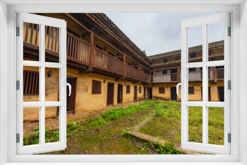 Fototapeta Naklejka Na Ścianę Okno 3D - Guanxi enclosed house in Ganzhou, Jiangxi, China