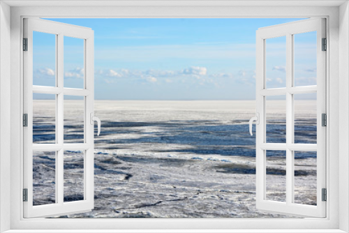Fototapeta Naklejka Na Ścianę Okno 3D - Frozen sea shore. View from the top