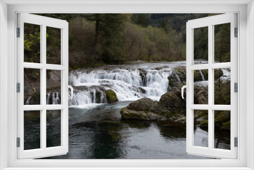 Fototapeta Naklejka Na Ścianę Okno 3D - Beautiful Dougan Falls on Washougal River, Washington, captured at in spring time
