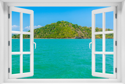 Fototapeta Naklejka Na Ścianę Okno 3D - Tropical island