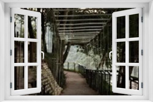 Fototapeta Naklejka Na Ścianę Okno 3D - Corridor ending in a landscape