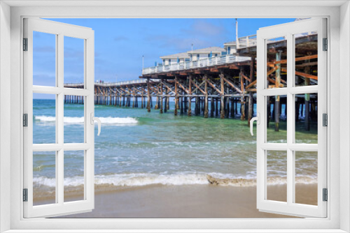 Fototapeta Naklejka Na Ścianę Okno 3D - The Ocean Resort Pier at San Diego, California