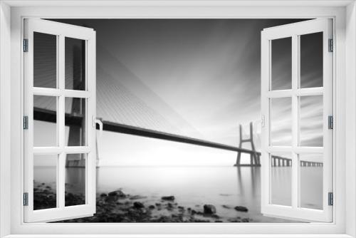 Fototapeta Naklejka Na Ścianę Okno 3D - Vasco de Gama bridge B&W