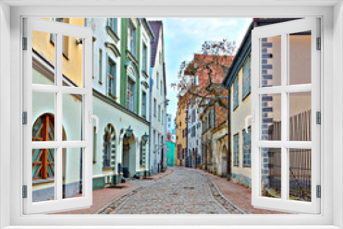 Fototapeta Naklejka Na Ścianę Okno 3D - Medieval street in old Riga city, Latvia, Europe