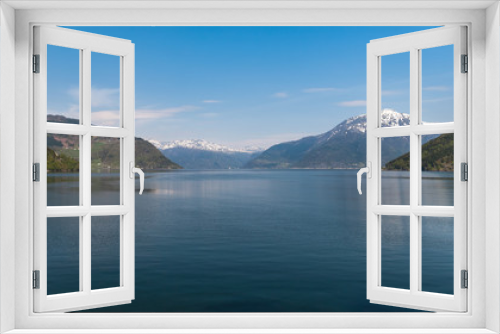 Fototapeta Naklejka Na Ścianę Okno 3D - scenic landscapes of the Norwegian fjords.