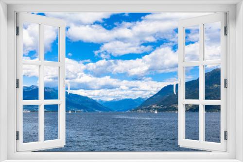 Fototapeta Naklejka Na Ścianę Okno 3D - Lake Maggiore