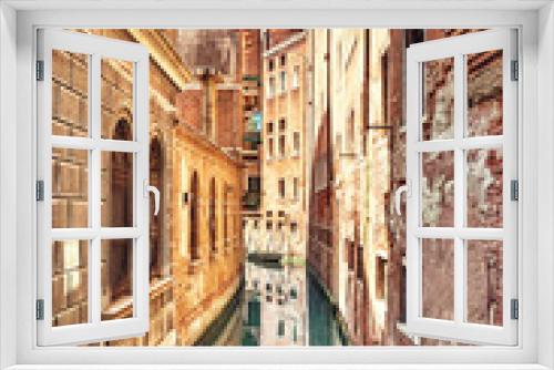 Fototapeta Naklejka Na Ścianę Okno 3D - Canal Venice Italy